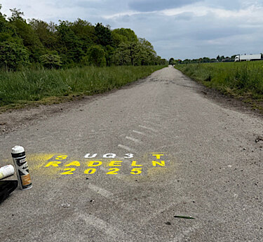 Puchheimer Stadtradeln 2025 Foto Aktion Fahrradstraßen Code XXX.jpg Puchheimer Stadtradeln 2025 Foto Aktion Fahrradstraßen Code XXX.jpg